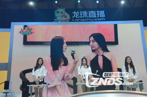 陈冠希、王思聪等亮相！ 2016CJ现场人气火爆明星人物盘点