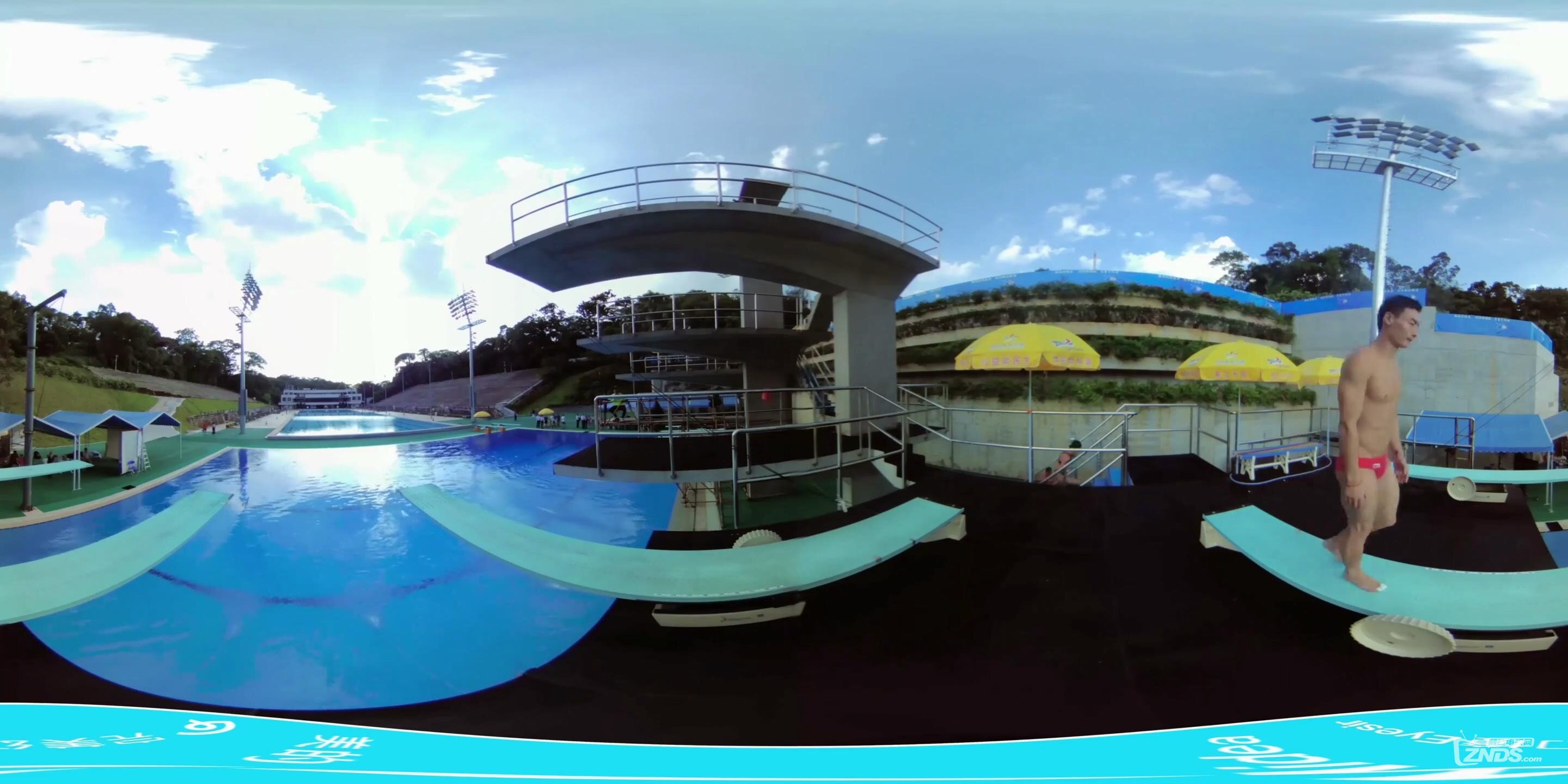 【360度VR全景视频】看跳水梦之队出征前密训