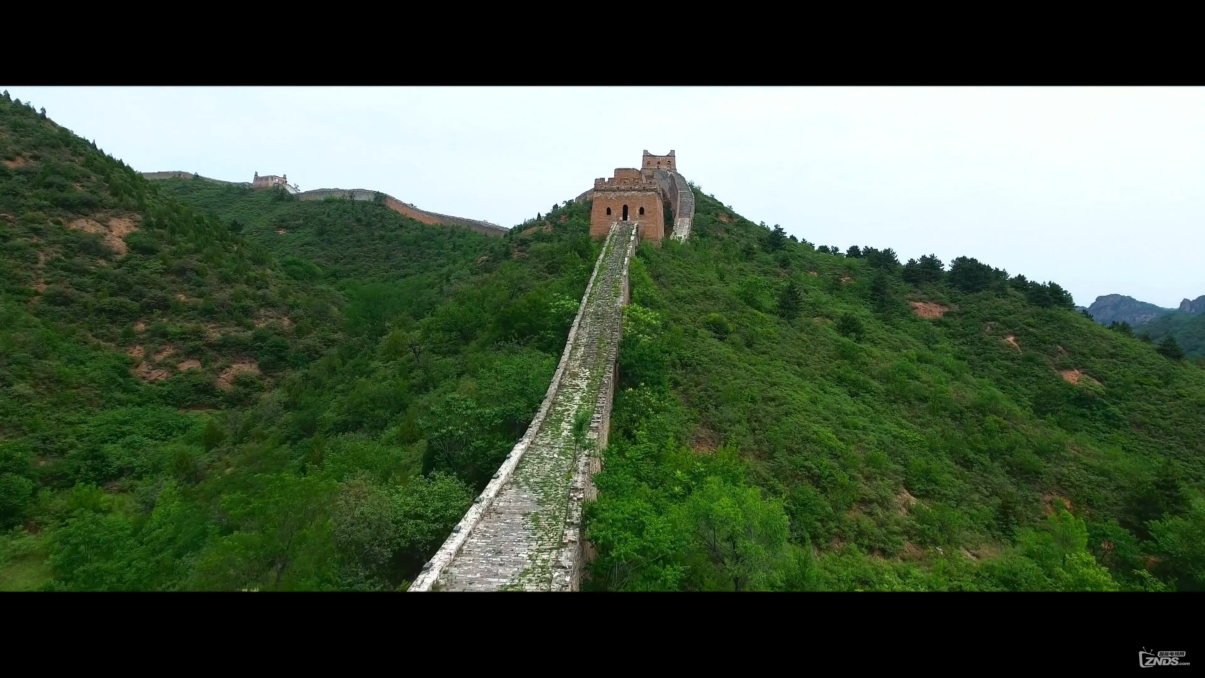 The Great Wall of China in 4k - DJI Phantom 4.mp4_20160811_063651.631.jpg