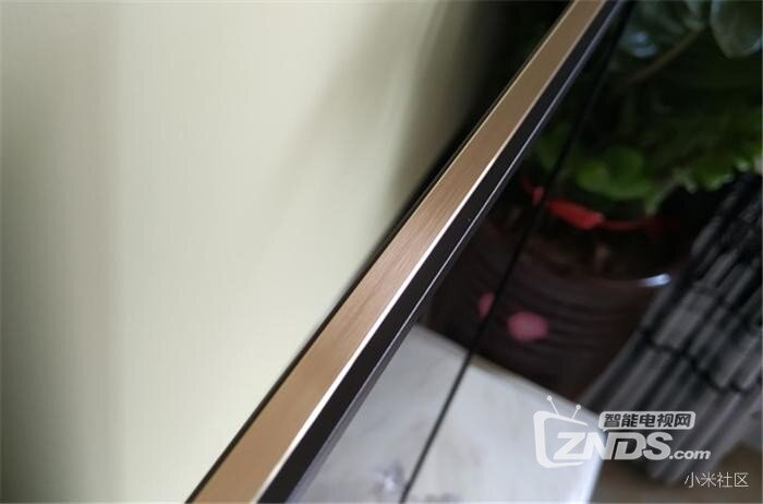 姗姗来迟的小米电视2S香槟金开箱评测