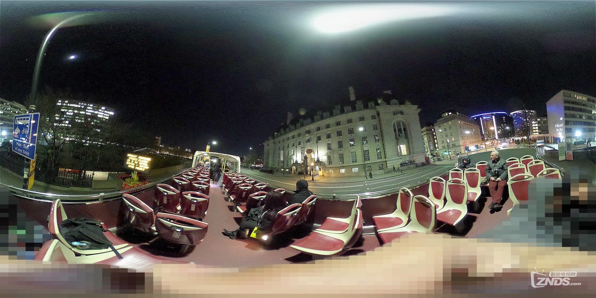 360° VR Video London Bus Night Tour (1)_201681522840.JPG