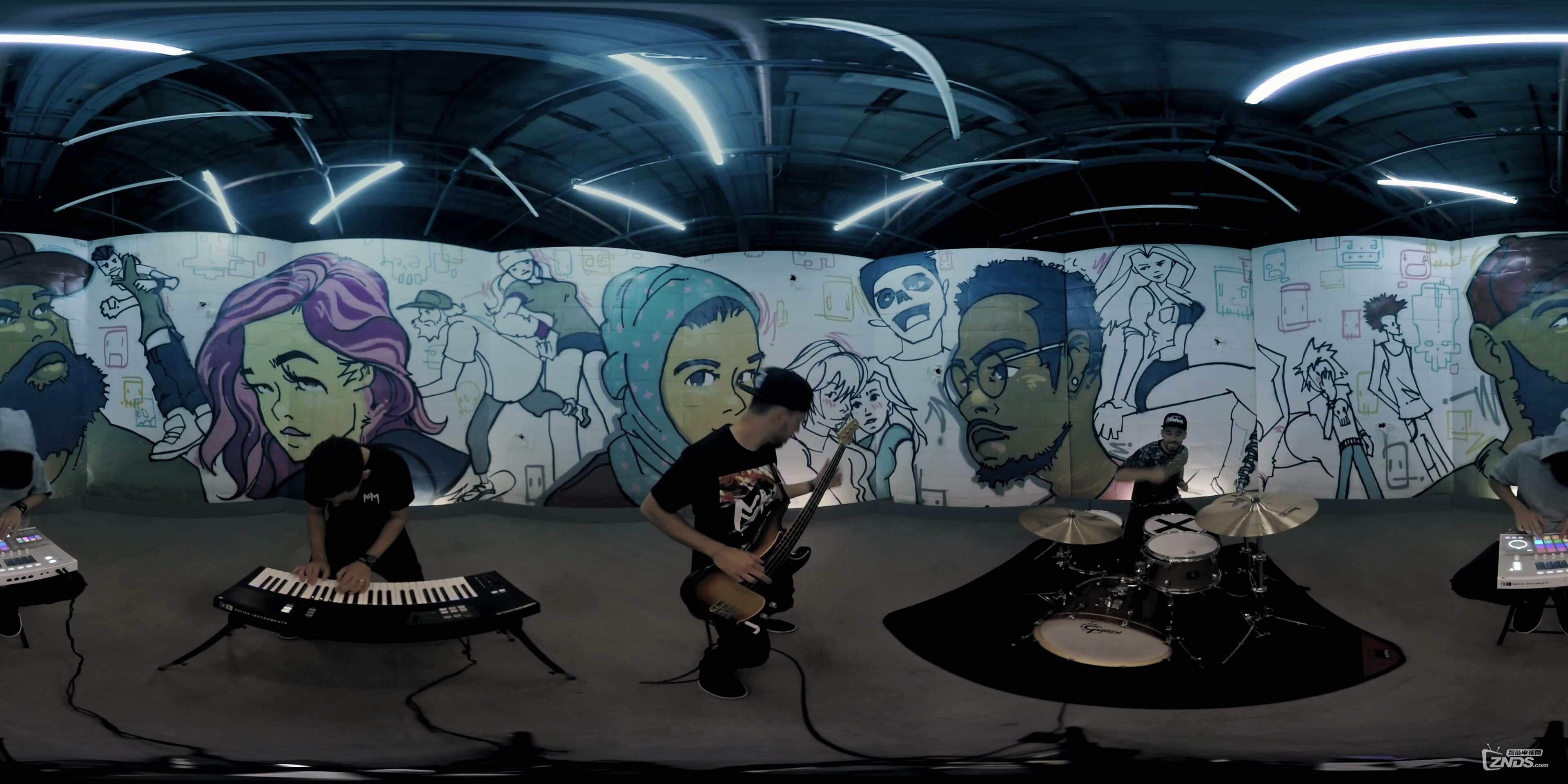 Welcome [360 Version] - Fort Minor (Official Video)_2016822123924.JPG