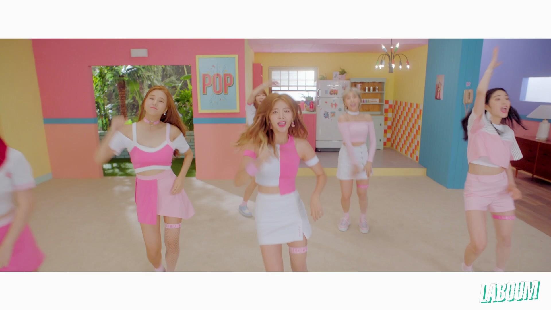 LABOUM - Shooting Love (Melon) (HD-1080p)_2016828215139.JPG