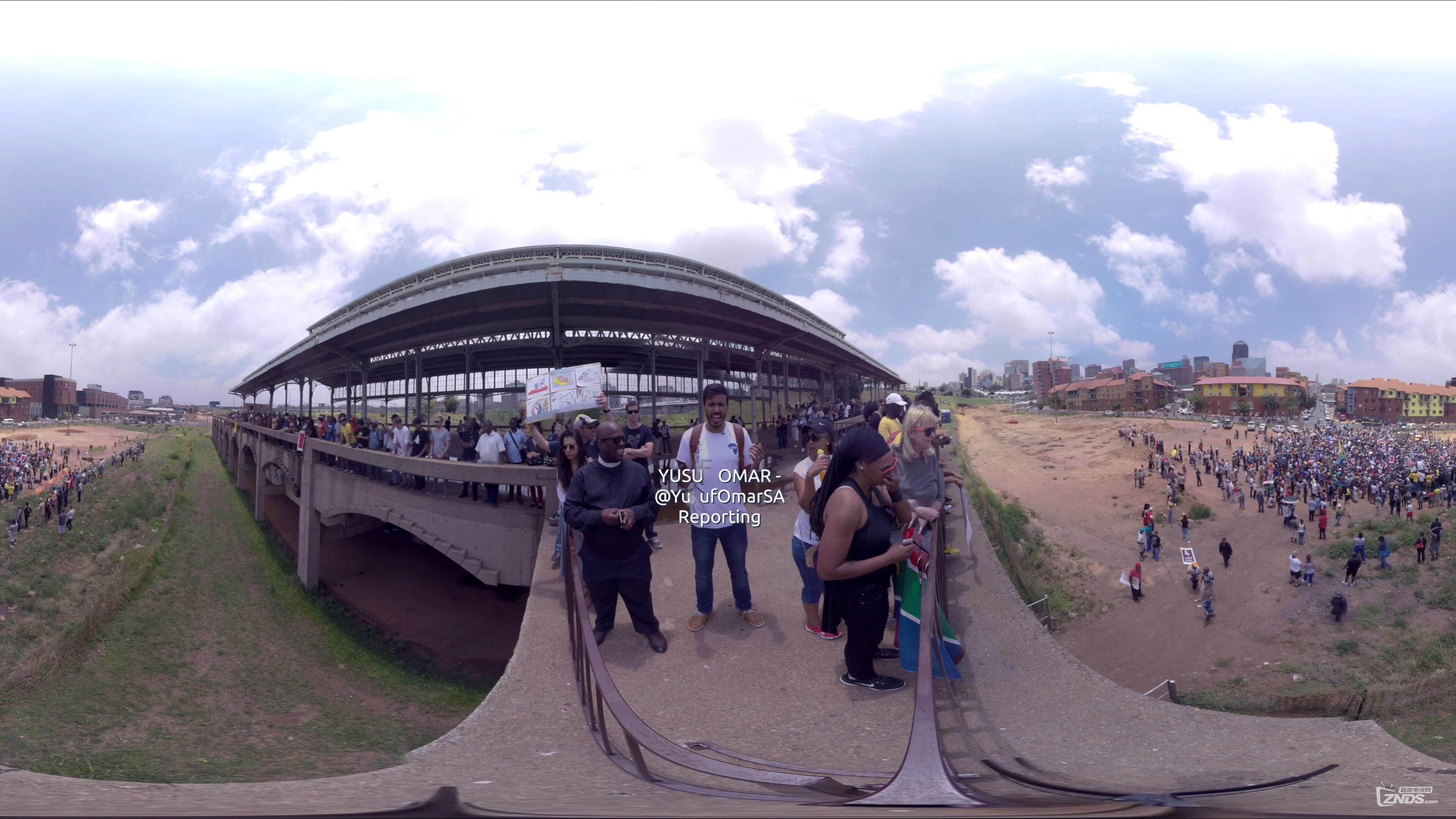 【VR360°全景视频】万人集会：这个不只是为了艺术