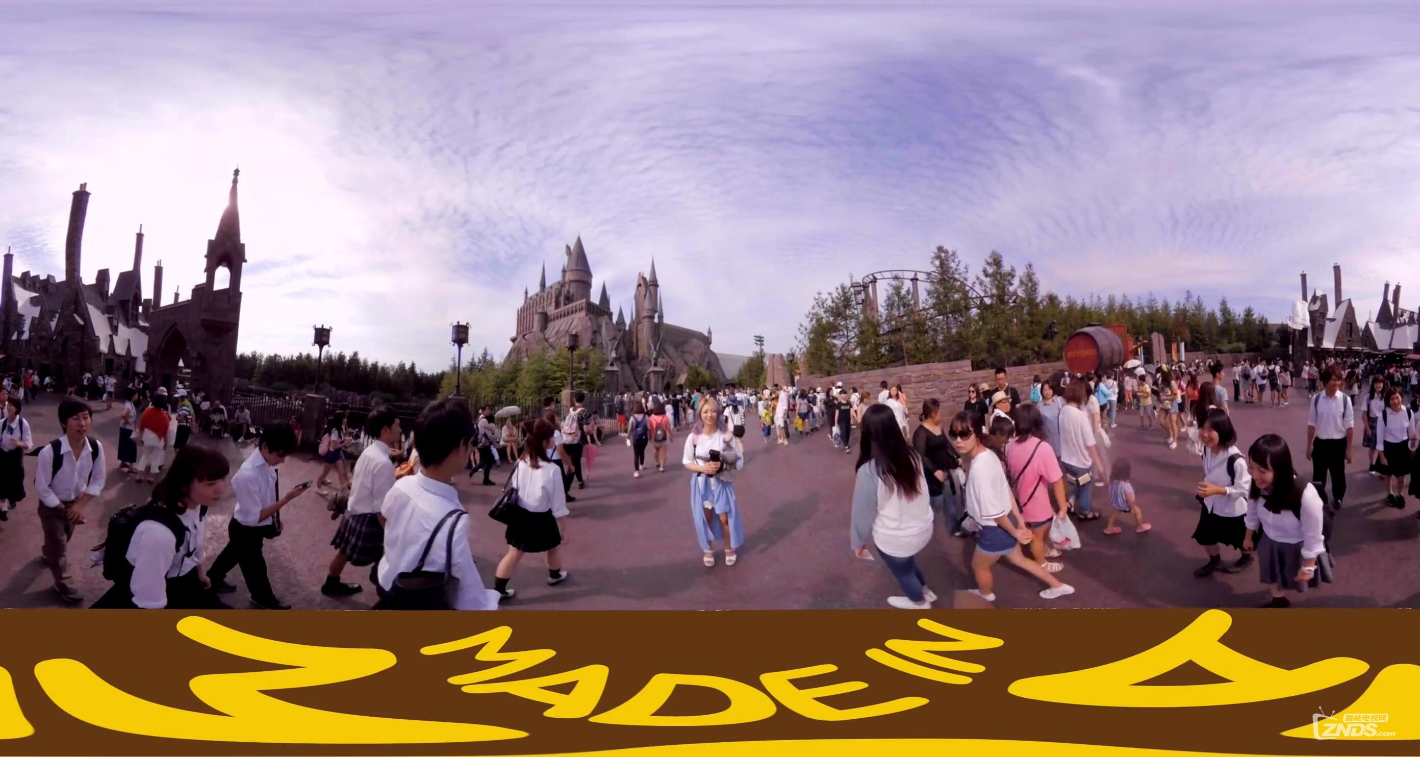 【360度VR全景视频】韩国萌妹带你玩哈利波特公园（4K）