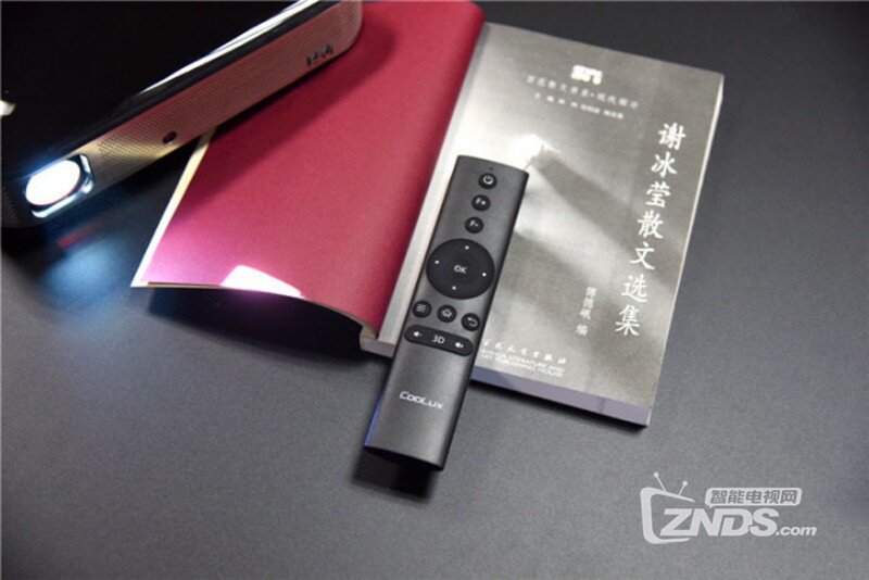 还原真实色彩，白天也能看的智能投影酷乐视S3评测