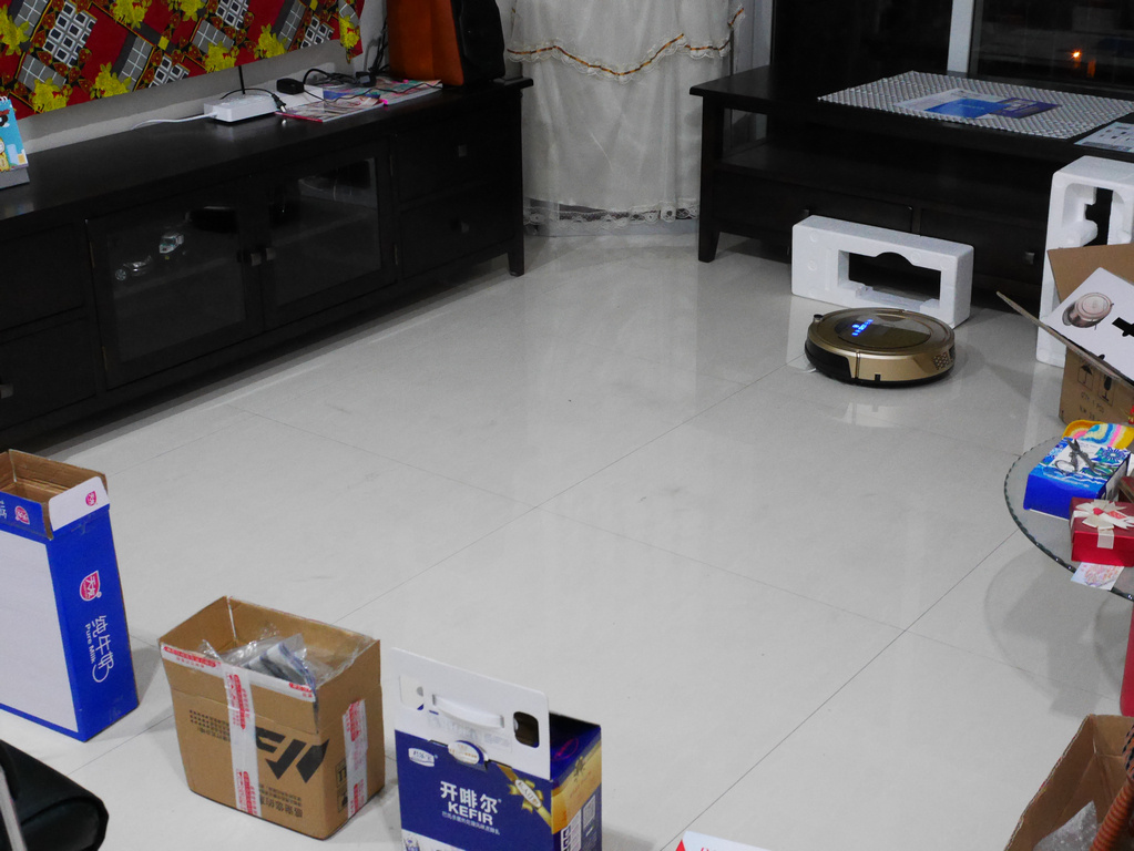 光影动图下看自动规划清扫路线 Proscenic浦桑尼克780TS扫地...