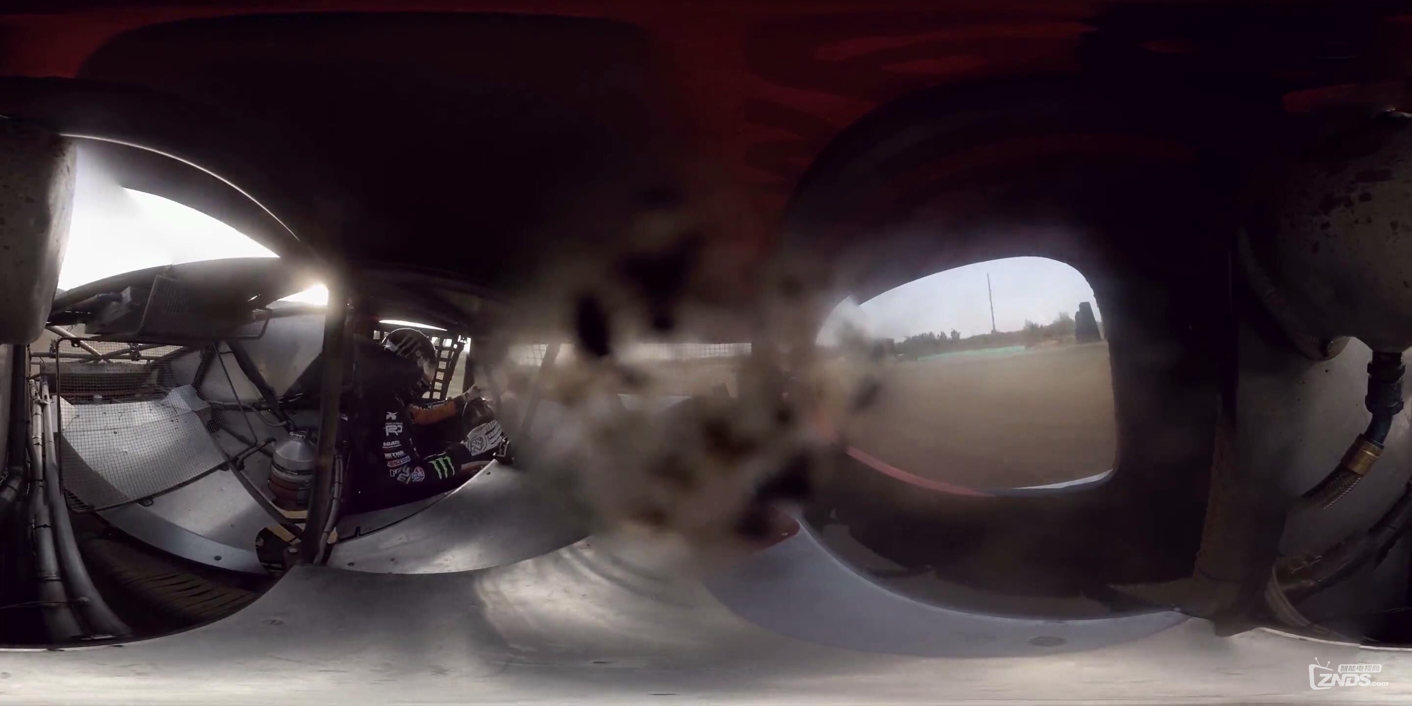 GoPro_VR_TORC卡車越野錦標(biāo)賽－國(guó)慶不擁堵_一起來(lái)飆車！_20161001111657.JPG