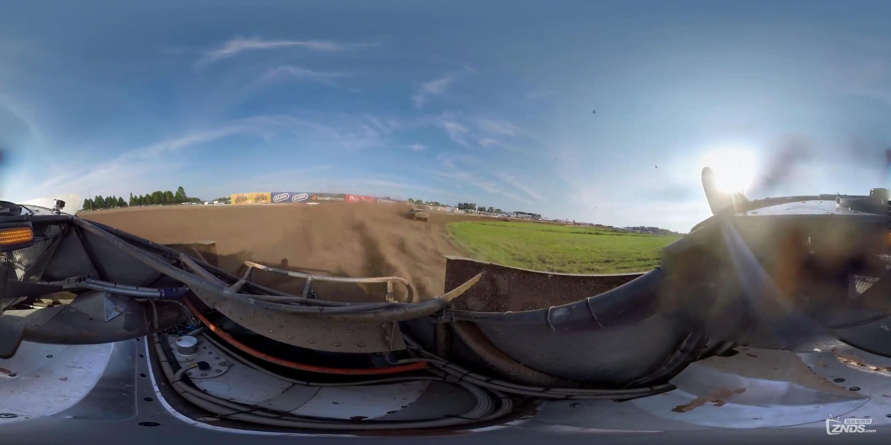 GoPro_VR_TORC卡車越野錦標(biāo)賽－國(guó)慶不擁堵_一起來(lái)飆車！_20161001111702.JPG