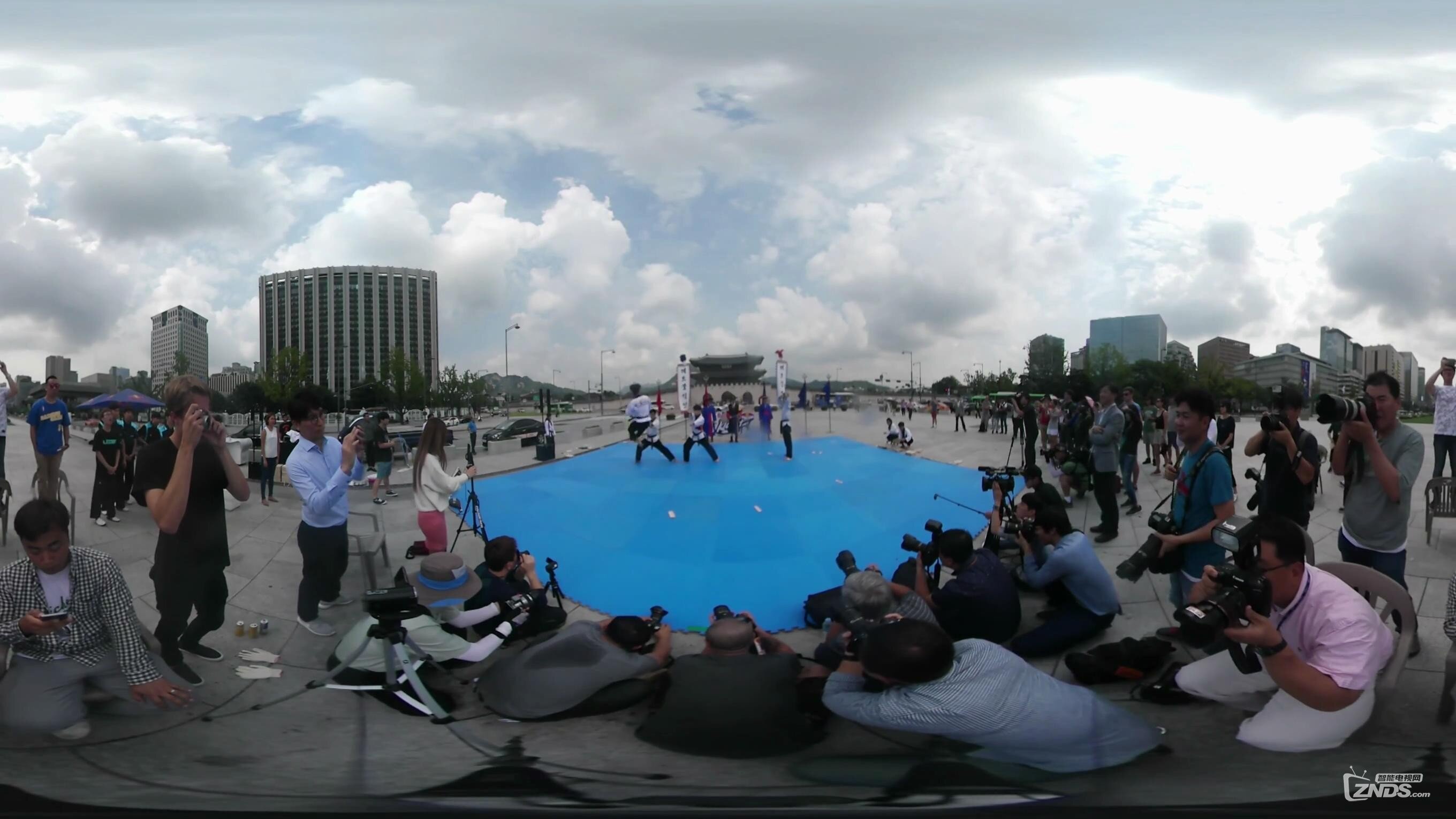 【360度VR全景视频】动感跆拳道表演－看！那华丽的踢腿！