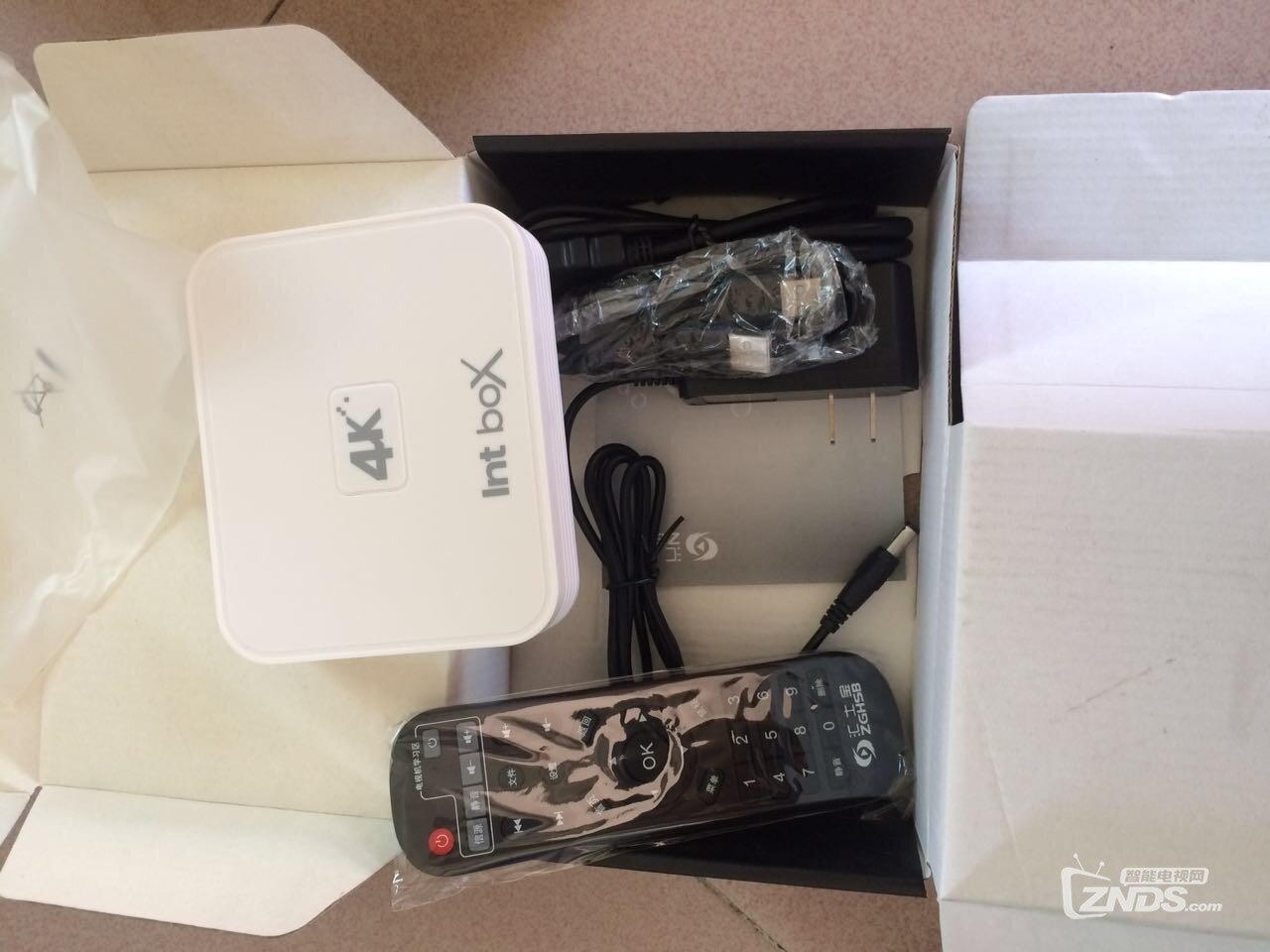 八核盒子M9震憾上市，汇士宝迎中秋送好礼！M9收到了
