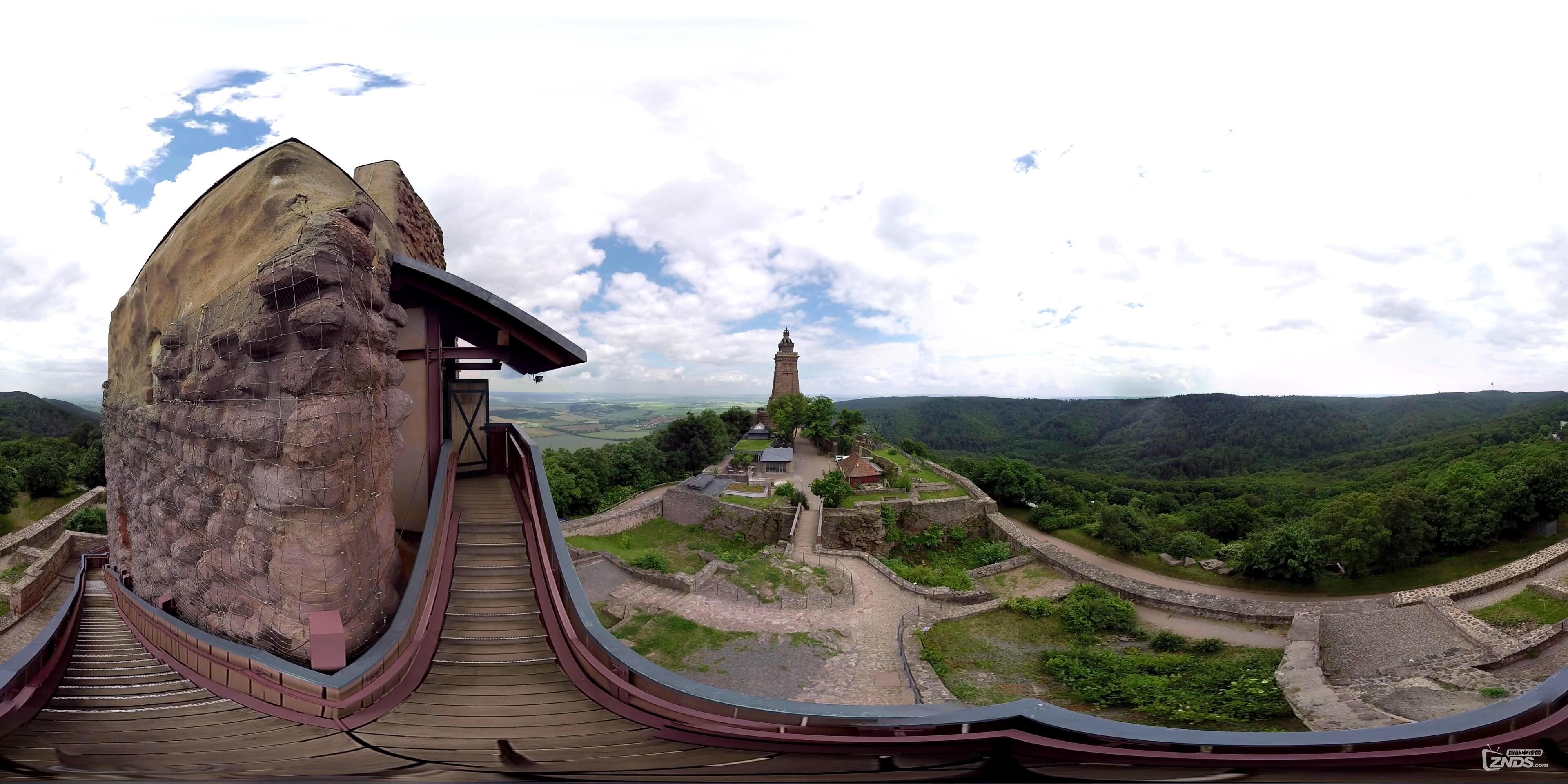 Kyffh?user-Denkmal Bad Frankenhausen  360 VR Video  MDR ZEITREISE_20161017152130.JPG