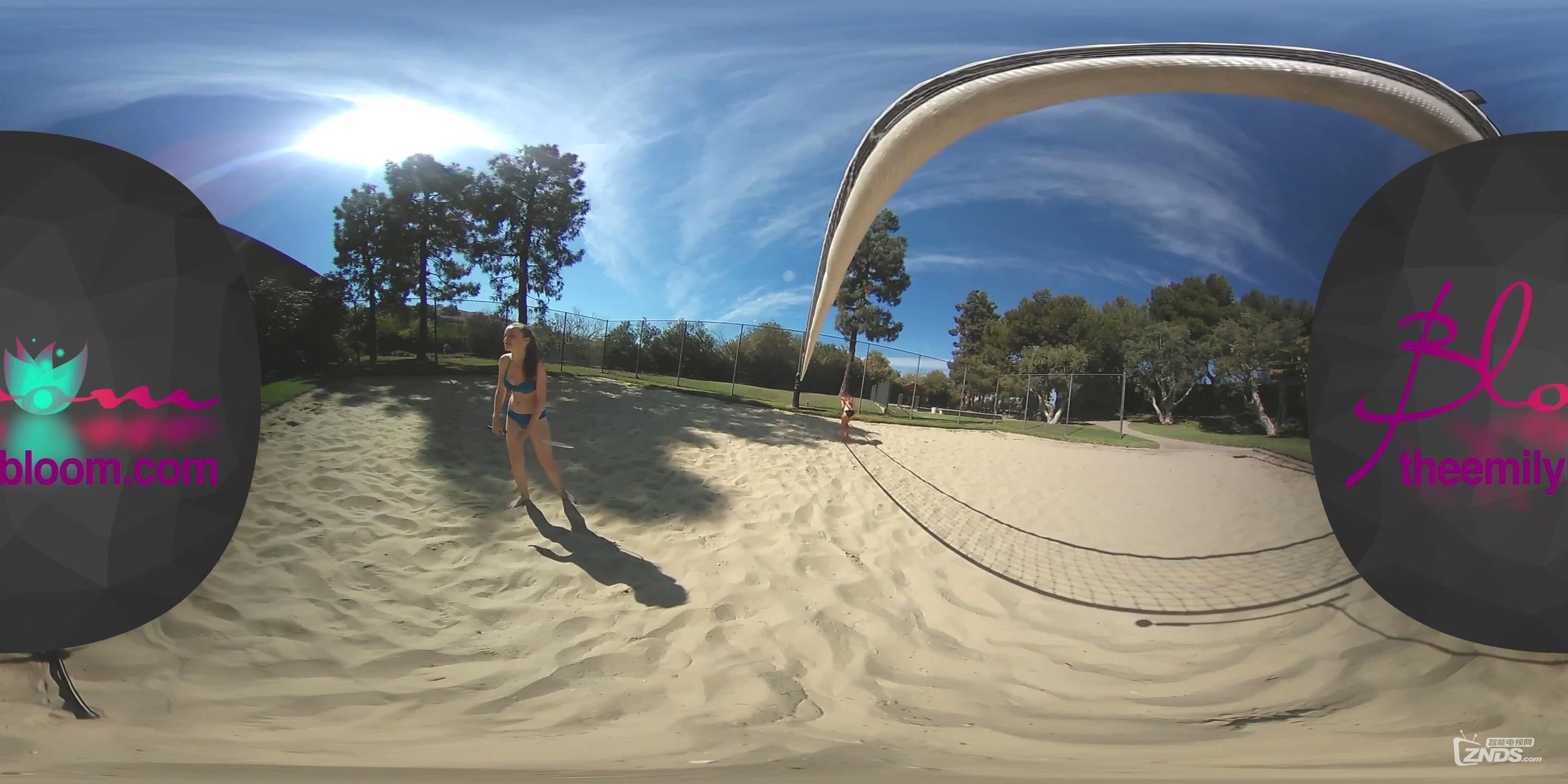 全景视频:名模emily_bloom与闺蜜mimi的密语ep_2