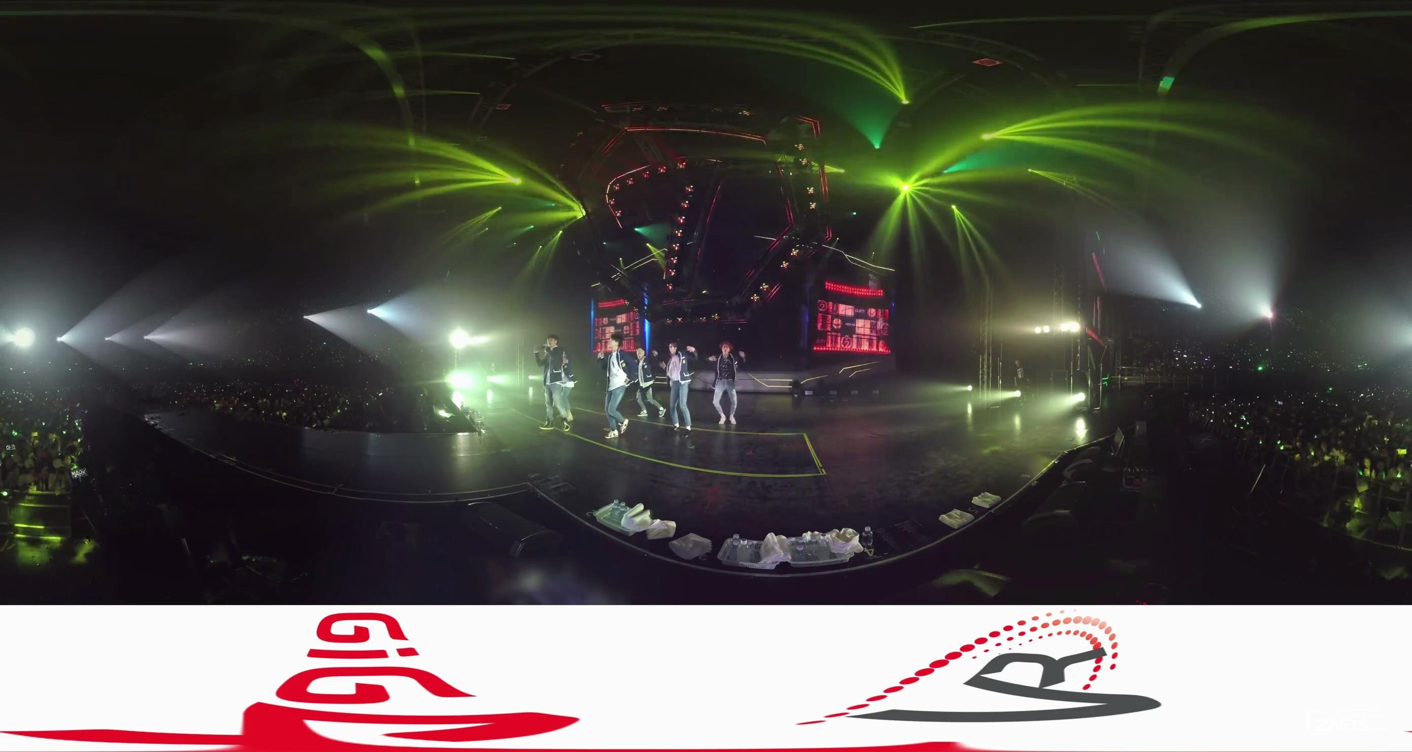 全景视频：韩国偶像HIPHOP男团GOT7-《全垒打》 演唱会现场