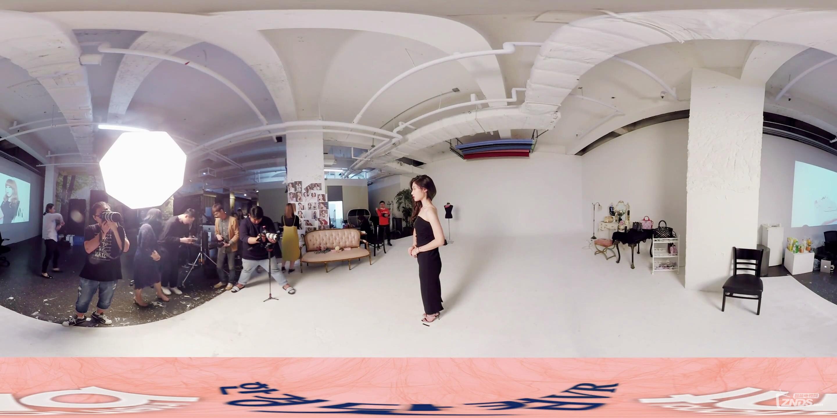 360_VR_全景_虛擬現(xiàn)實_韓國可愛女星鄭采妍（Jungchaeyeon、???）-寫真拍攝現(xiàn)場_201.jpg