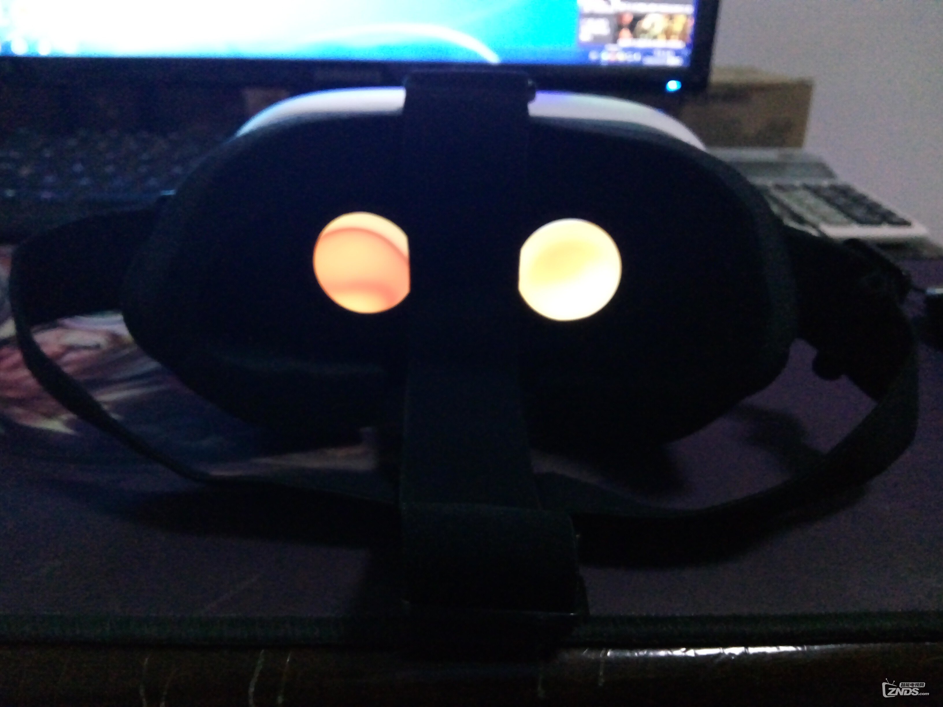 暴风TV携手当贝抢楼赢电视的奖品 暴风魔镜小D收到了！