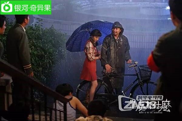 乐视电视看《黑处有什么》，奇异果TV影院同步上映！