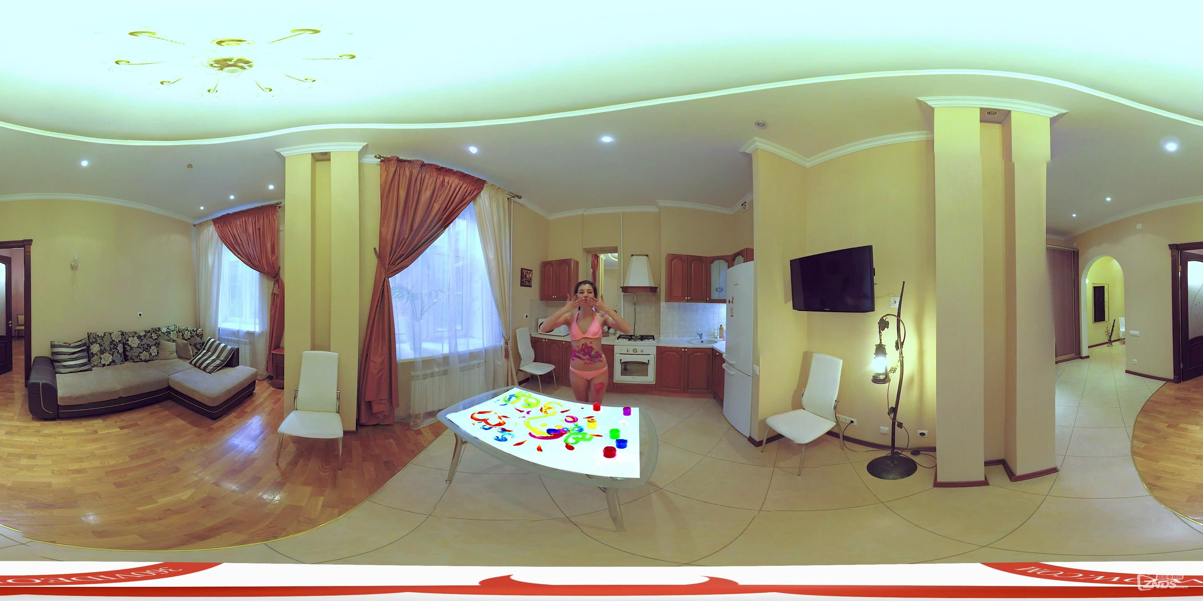 360 VR 全景 虛擬現(xiàn)實 VR girls Natasha教你人體彩繪4k_20161104191657.JPG