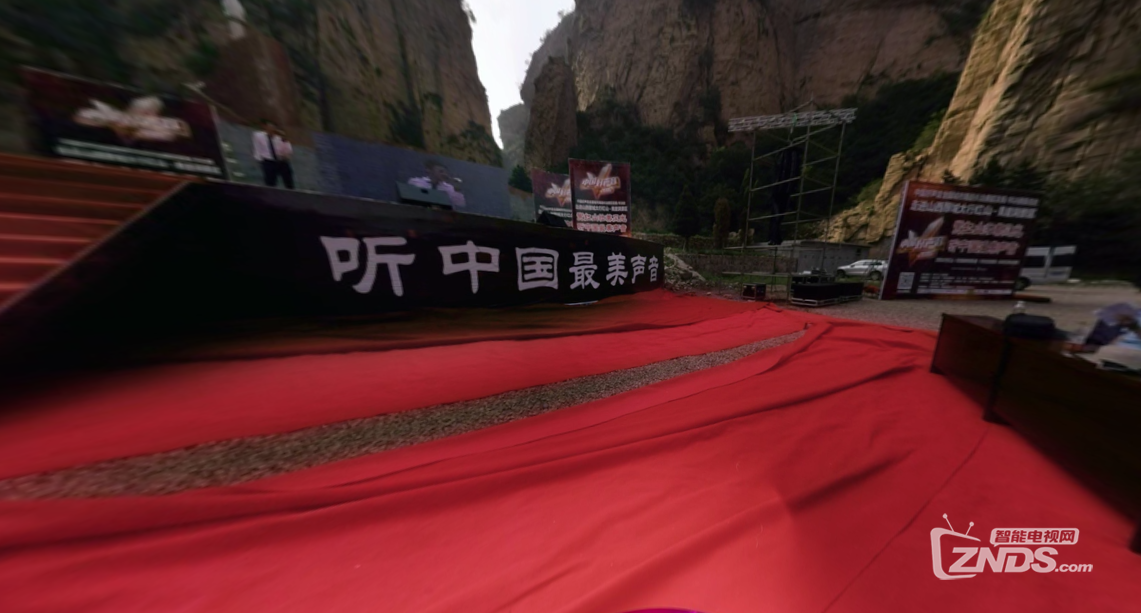 全景视频：中国新歌声海选歌曲-擦干你的泪水
