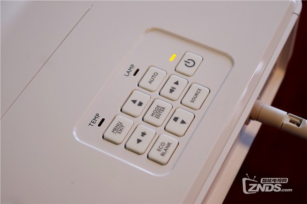 智能商务投影机能干啥？明基E500使用分享！