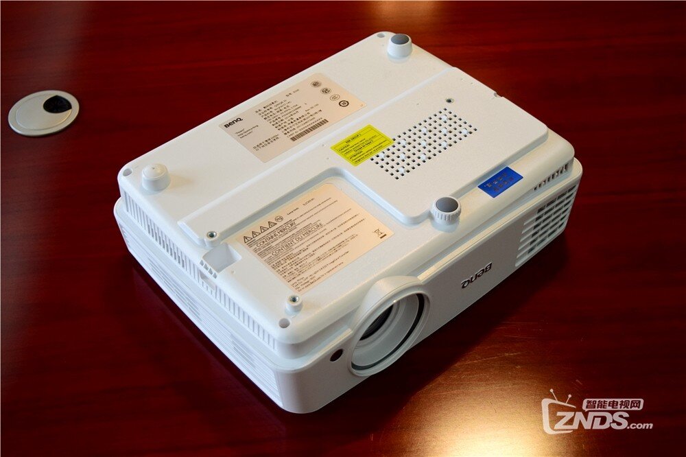 智能商务投影机能干啥？明基E500使用分享！