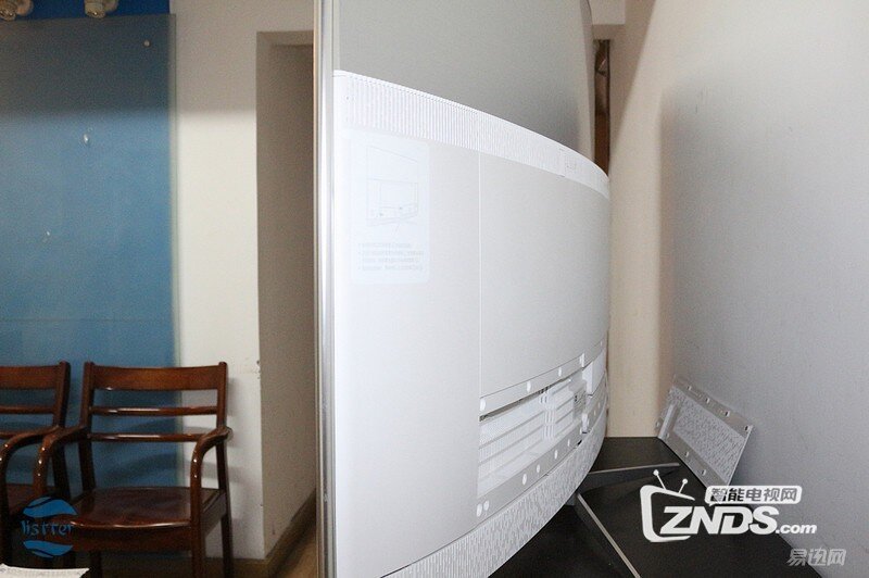 高端巨屏——TCL 65'' QUHD量子点电视开箱评测