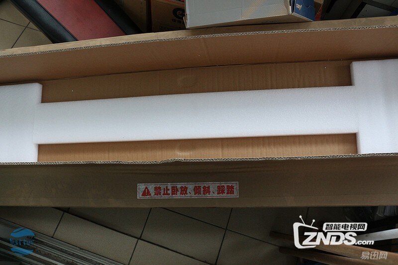 高端巨屏——TCL 65'' QUHD量子点电视开箱评测