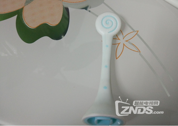 小丑超声波儿童牙刷评测 儿子的好伙伴