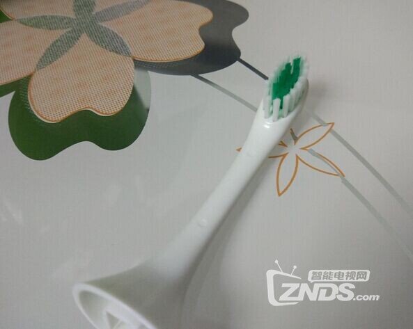 小丑超声波儿童牙刷评测 儿子的好伙伴