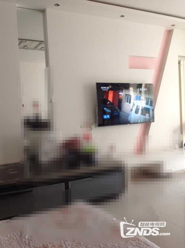 在家看乐视超级电视，简直是享受加幸福