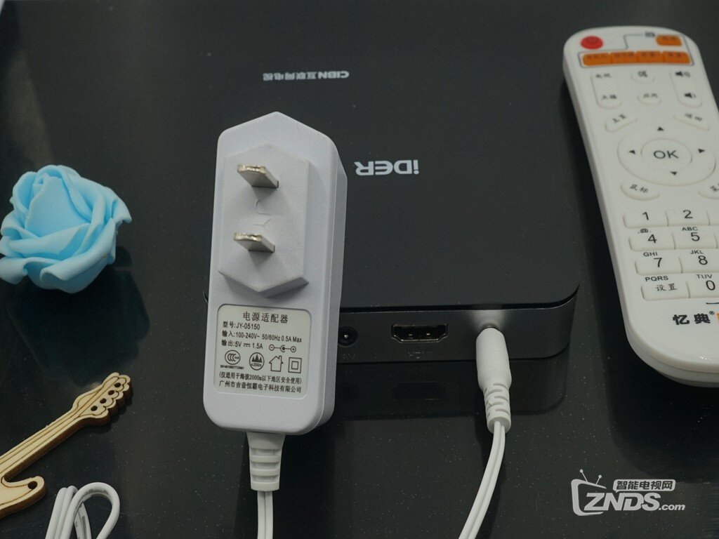 忆典Q7超清4k互联网电视盒子---老品牌、新产品