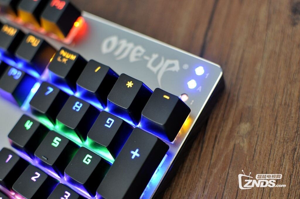 异类烧气质——ONE-UP K8机械键盘评测