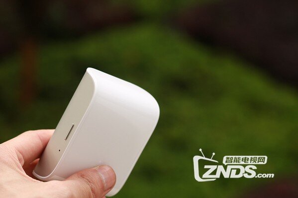 美图欣赏 集成充电宝 视频服务器 Wifi分享