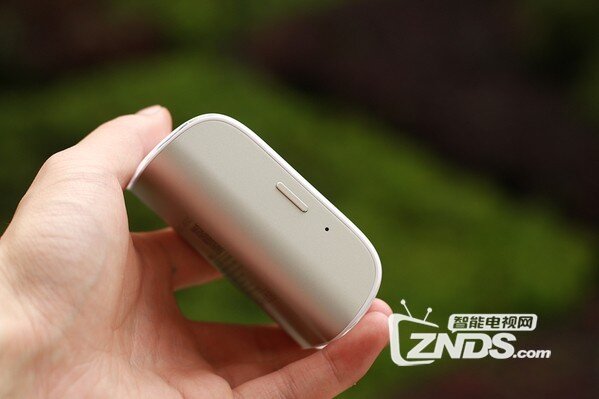 美图欣赏 集成充电宝 视频服务器 Wifi分享
