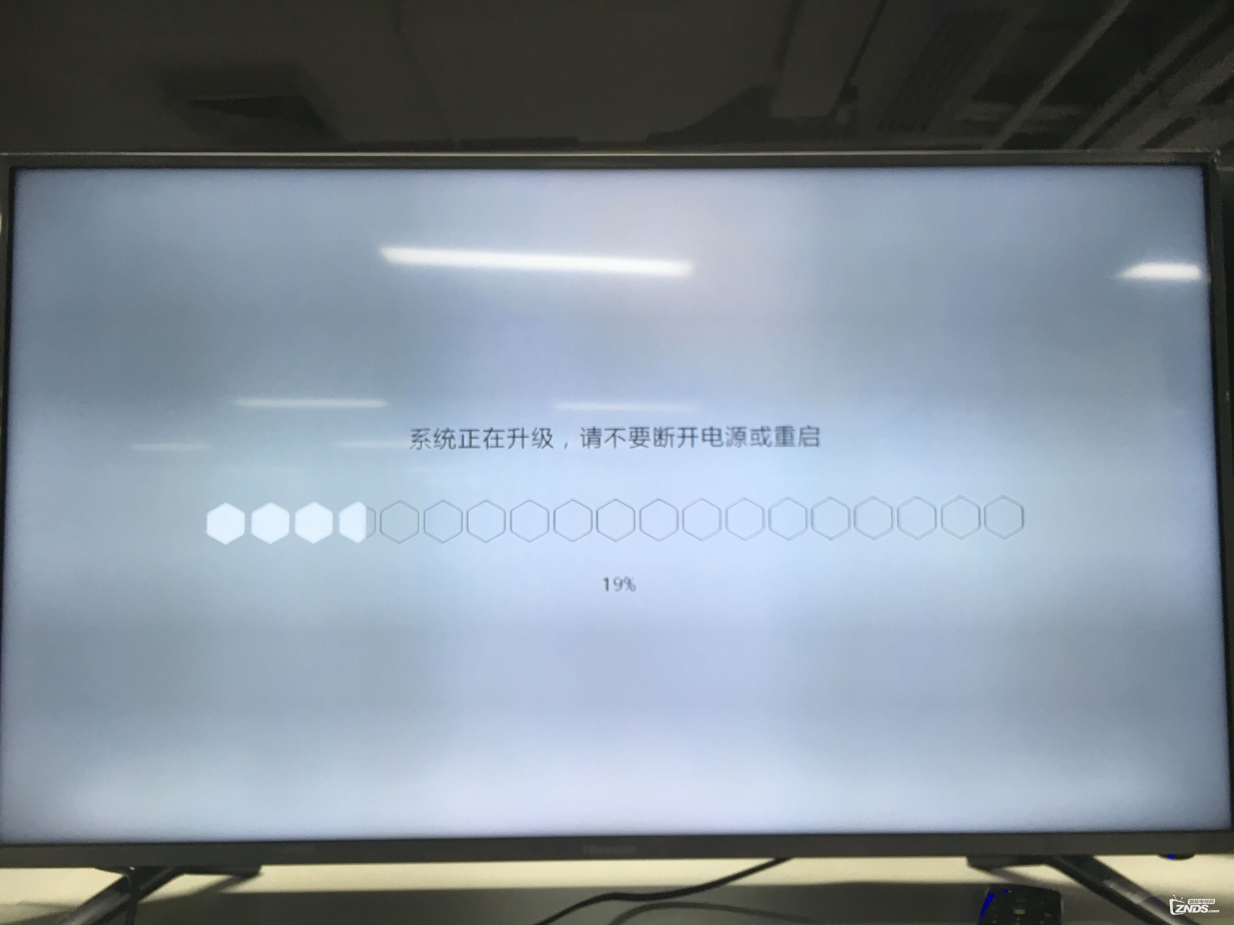 154919kt3jjp8mb3pzb8u3.jpg