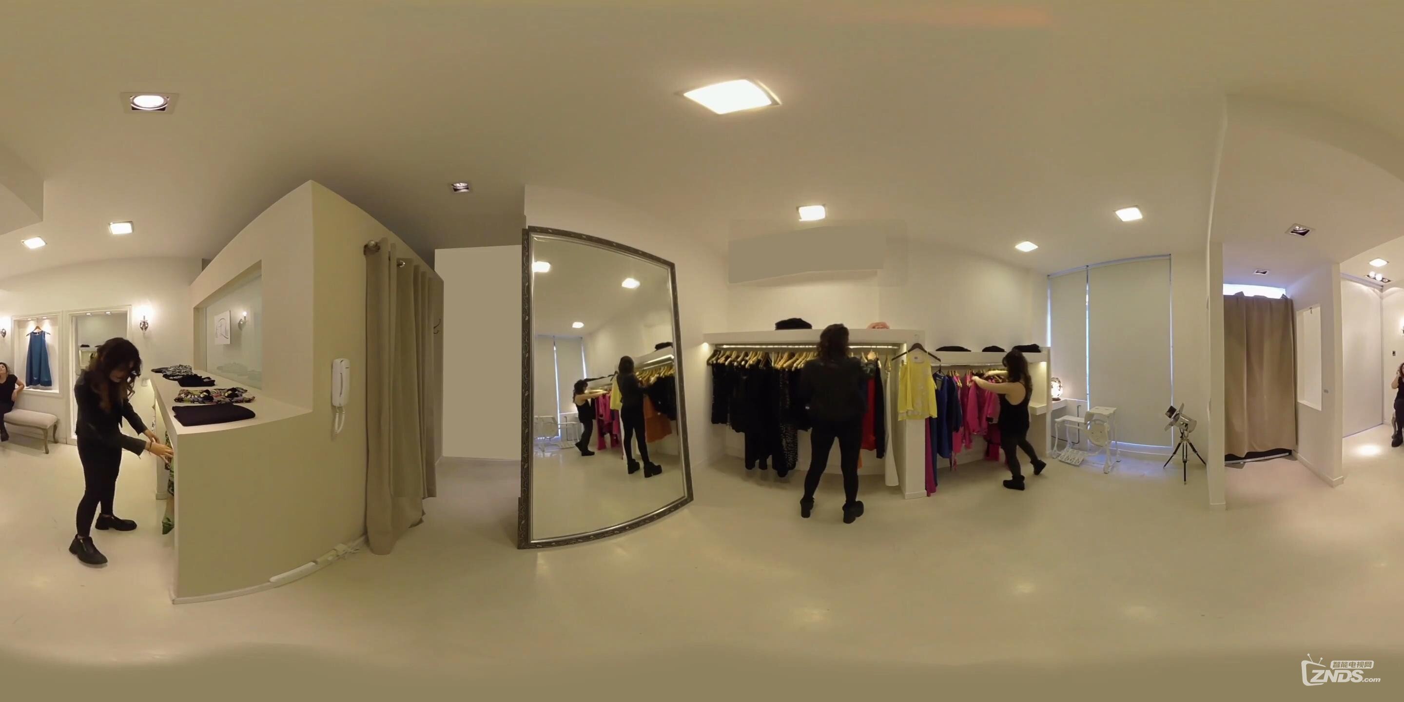 美女主播和閨蜜的日常shopping-隨時隨地嗨起來！_20170118174859.JPG