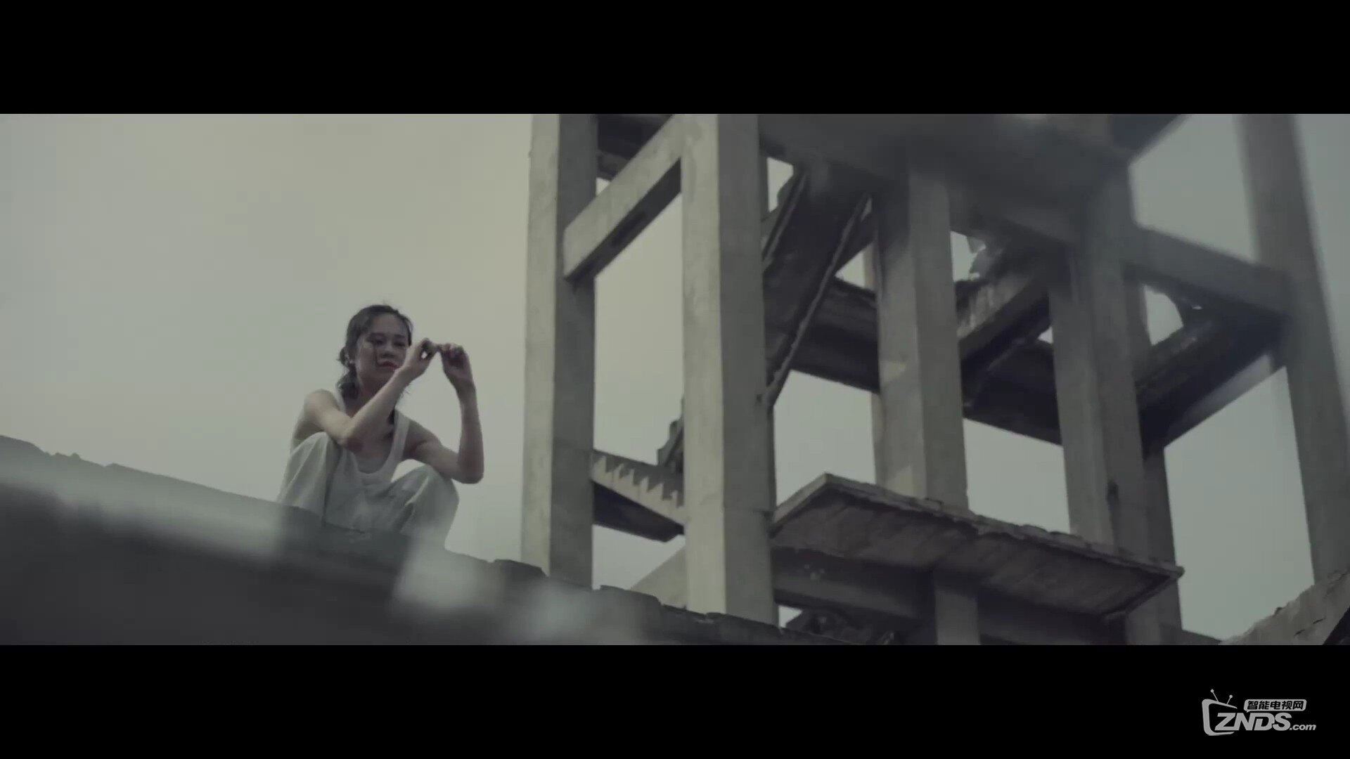 郁可唯 - 溫水 官方版[(003672)2017-01-21-22-41-56].JPG