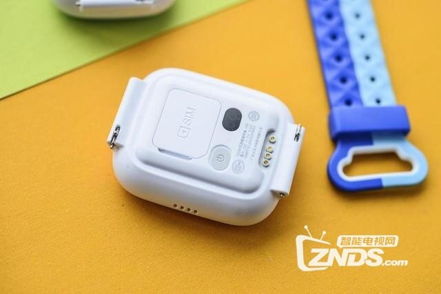 让家长放心孩子安全——小天才电话手表使用评测