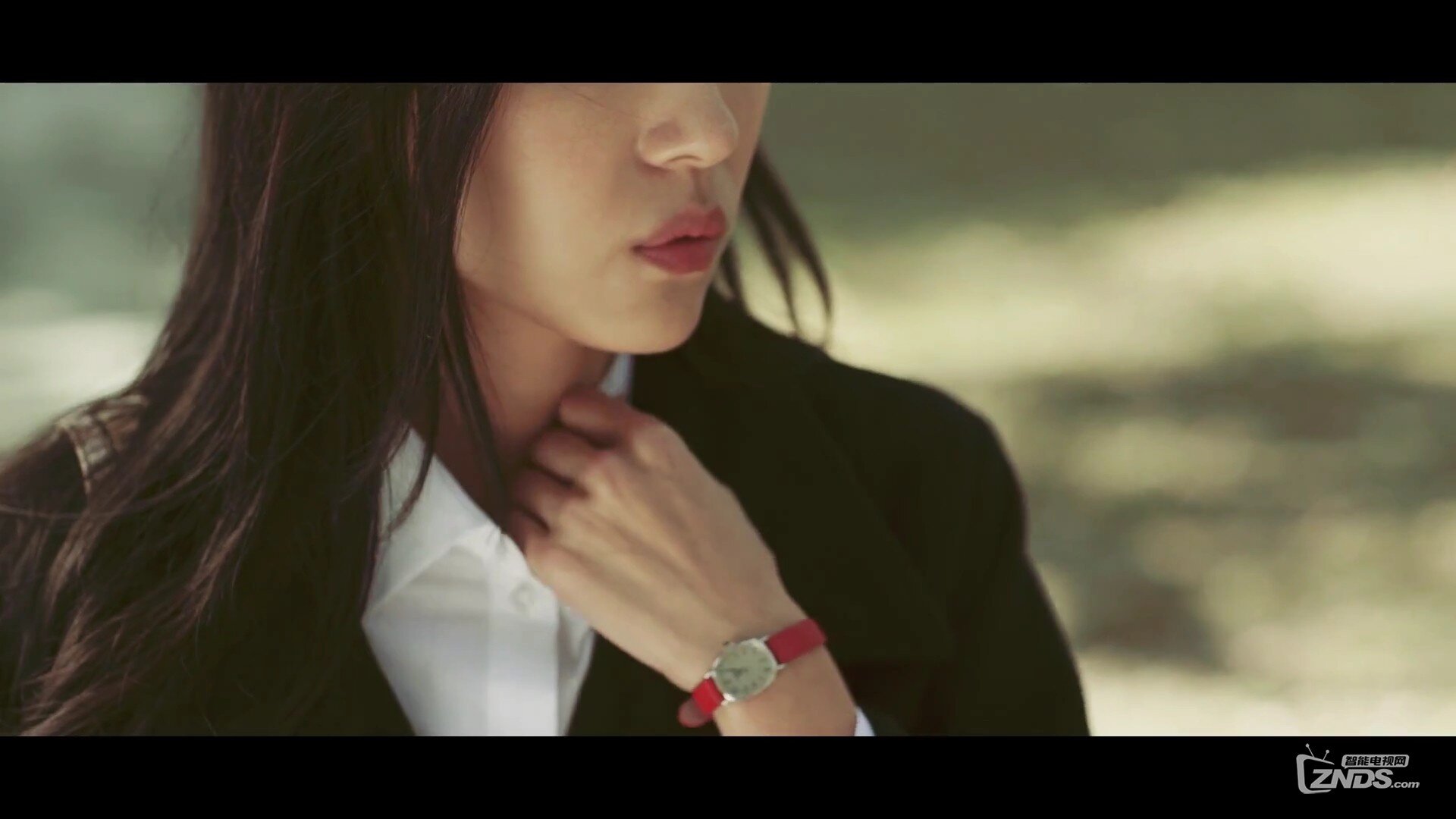 万芳、蓓丽 - 谁[1080P/MP4/105M]