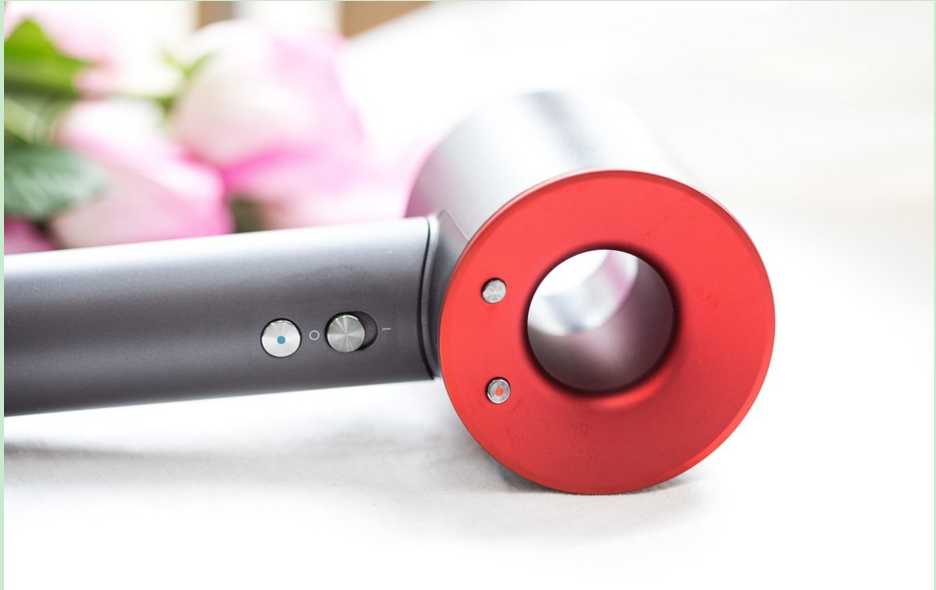 Dyson Supersonic 吹风机：遇上限量中国红