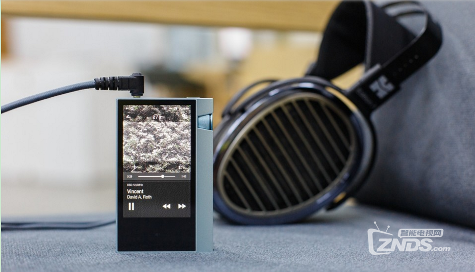 Astell&Kern AK70 播放器体验：音频界的文艺青年
