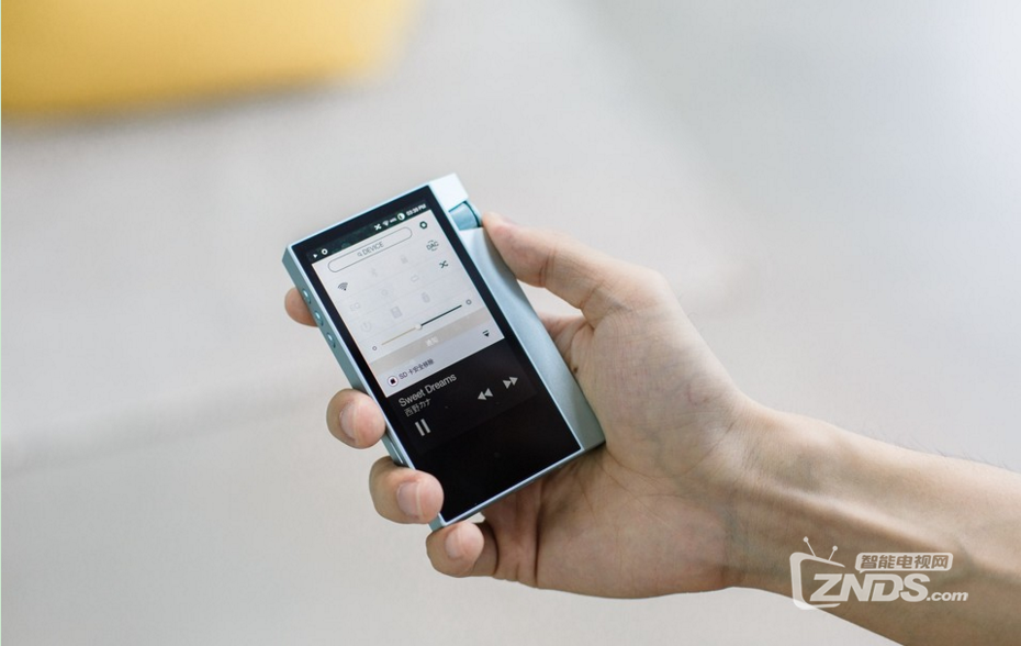 Astell&Kern AK70 播放器体验：音频界的文艺青年