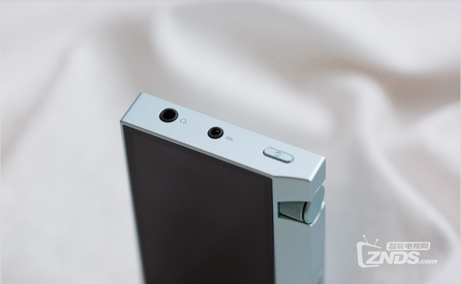 Astell&Kern AK70 播放器体验：音频界的文艺青年