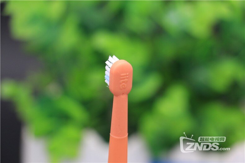 让孩子爱上刷牙、享受刷牙快乐的牙小白S1儿童智能牙刷体验