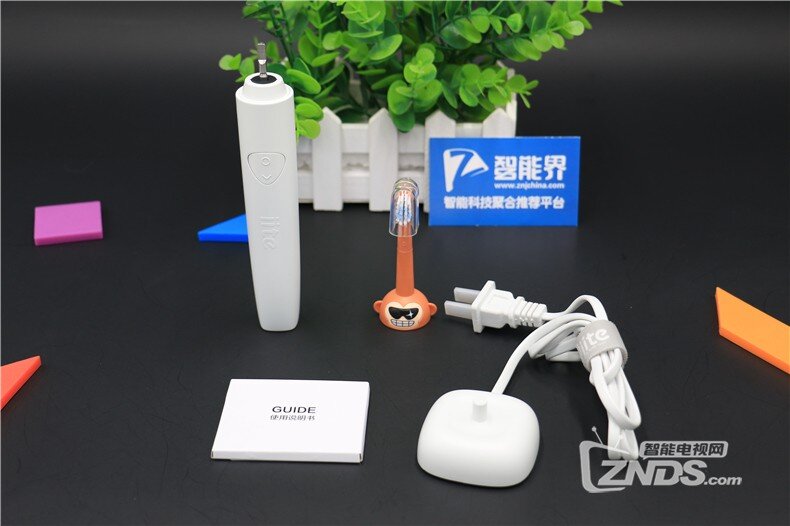 让孩子爱上刷牙、享受刷牙快乐的牙小白S1儿童智能牙刷体验