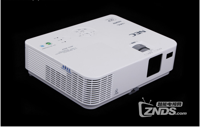 客厅秒变家庭影院——NEC NP-CD3100H投影机使用评测