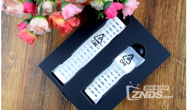 专业品质，从容依旧——唯乐小黑3智能手表评测