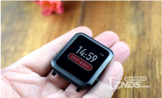 专业品质，从容依旧——唯乐小黑3智能手表评测