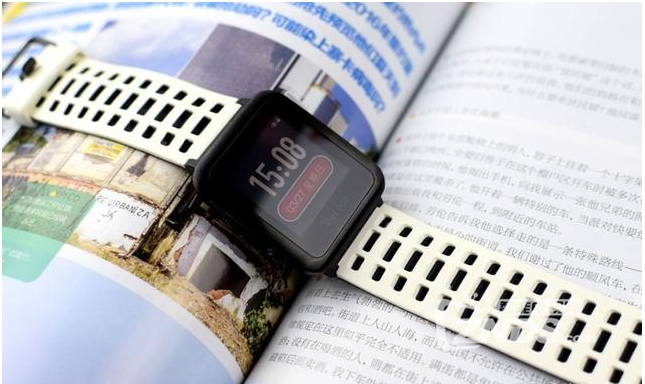 专业品质，从容依旧——唯乐小黑3智能手表评测