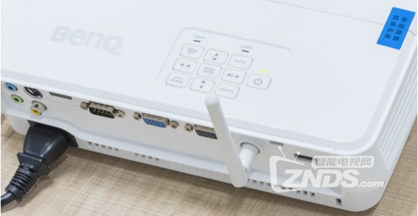 360度全方位--明基无线智能商务投影机 E560